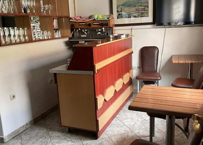 Motel Brdjak Ilija *